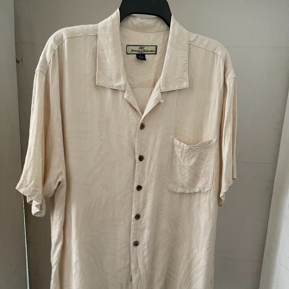 TOMMY BAHAMA White Hawaiian Short Sleeve Shirt Size L 100% Silk Mens Large